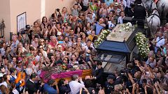 Triana despide a María Jiménez por sevillanas