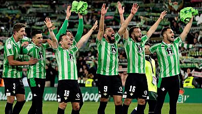 Un gol de Borja Iglesias en el descuento arruina las esperanzas del Rayo y lleva al Betis a la final