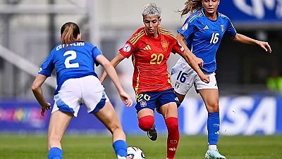 España buscará su cuarta corona europea consecutiva Sub-19 tras vencer a Italia (2-0) en semifinales