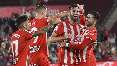 El Almería coge aire a costa del Getafe