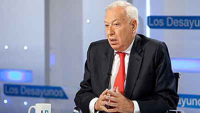 García-Margallo sobre el incidente con Morales: "Nos dijeron que Snowden estaba dentro" García-Margallo sobre el incidente con Morales: "Nos dijeron que Snowden estaba dentro"