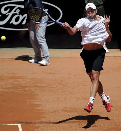 Gilles Simon elimina a Roddick; Pere Riba y García-López caen en primera ronda
