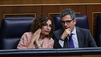 Cierre del año parlamentario del Gobierno: mayoría erosionada y enredado en presuntos casos de acoso y corrupción
