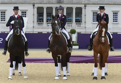 Gran Bretaña logra su primer oro por equipos en doma y España acaba séptima