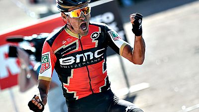 El belga Greg Van Avermaet (BMC), campeón olímpico en ruta, se ha proclamado vencedor de la 115 edición de la París-Roubaix, la "reina de las clásicas", tras ganar el pulso al esprint al checo Zdenek Stybar (Quick Step) y al holandés Sebastian Langev