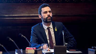 La grieta entre JxCat y ERC se abre más: Torrent aplaza el pleno y Puigdemont no le coge el teléfono