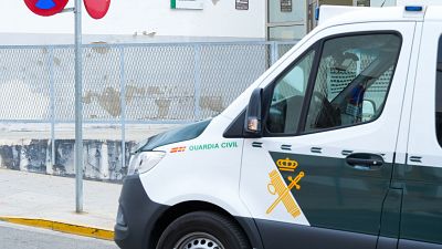 La Guardia Civil detiene al patrón de una patera de Formentera por la presunta violación de una menor