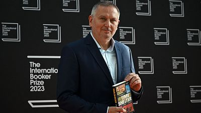Gueorgui Gospodínov gana el prestigioso premio Booker Internacional por la novela 'Time Shelter'