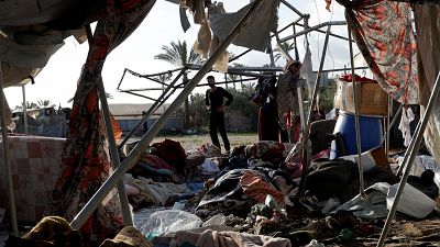 Netanyahu visita el norte de Gaza, donde los muertos por los ataques israelíes superan los 51.000