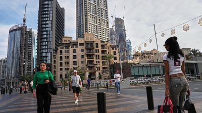 La guerra en Irán sacude la calma de las petromonarquías del Golfo