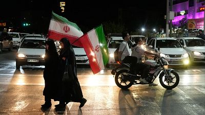 Resumen de la guerra de Irán del 27 de abril | Araqchi afirma que EE.UU. ha "solicitado negociaciones" y que Irán "lo está considerando"