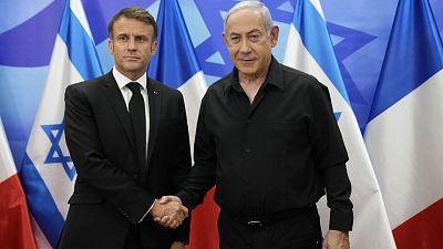 Macron se reúne con Netanyahu y Abbás y propone combatir a Hamás como al Daesh y reconocer el Estado palestino
