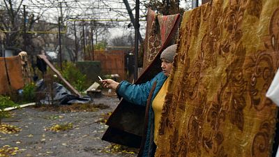 La guerra en Ucrania convierte los búnkeres en viviendas: "Antes temblaban las puertas con las bombas"
