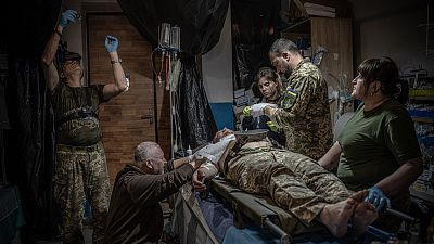 Dentro de un hospital de campaña oculto en el Donbás: "Los rusos nos están cazando"