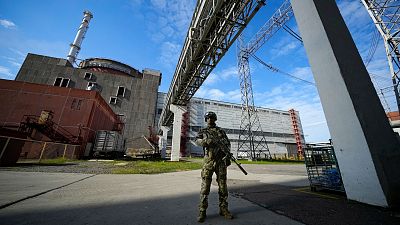 La central de Zaporiyia recupera la electricidad mientras Rusia y Ucrania se acusan de poner en peligro su seguridad
