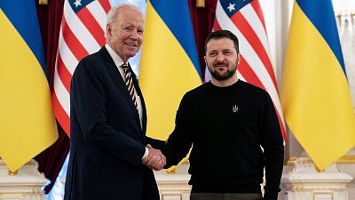 Biden visita Kiev por sorpresa para reunirse con Zelenski en el primer aniversario de la guerra