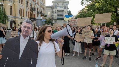 Zelenski cambia a su cúpula militar para cerrar la crisis abierta con Fédorov | Ver ahora Zelenski cambia a su cúpula militar para cerrar la crisis abierta con Fédorov | Ver ahora