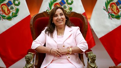 Agotar la legislatura, el difícil desafío de Dina Boluarte en un Perú que reclama elecciones