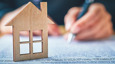 Las hipotecas sobre vivienda suben un 18 % interanual en marzo y llevan 13 meses al alza