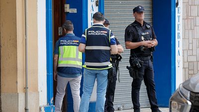 Detenido un hombre por el asesinato de su mujer y su hijo en Algemesí, Valencia
