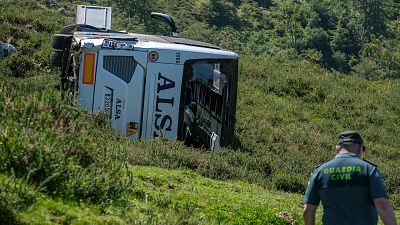 Seis de los 49 heridos en el accidente de autobús en Covadonga continúan hospitalizados