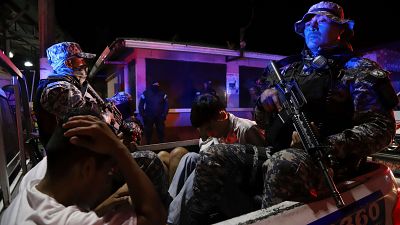 HRW denuncia el arresto de más de 3.000 menores en el régimen de excepción en El Salvador