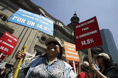 La huelga de los funcionarios públicos paraliza Chile