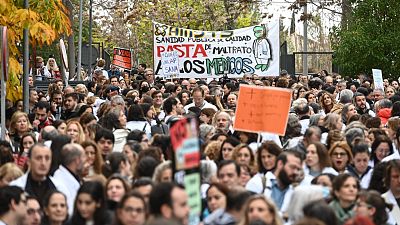 Los médicos y pediatras de Atención Primaria en Madrid inician una huelga indefinida: "Es en una situación límite"