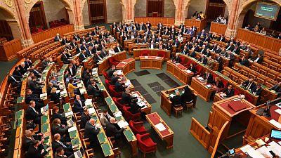 Hungría aprueba una ley anticorrupción para no perder los fondos de la Unión Europea