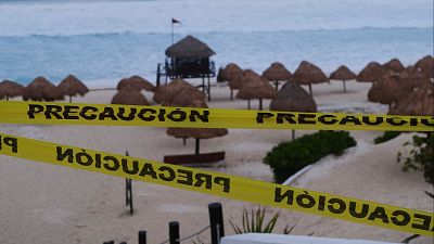 El huracán Beryl impacta en las costas mexicanas dejando al 40% de la población de Tulum sin electricidad