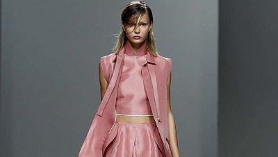 Desfile completo de Juan Vidal en MBFWM 2013 Desfile completo de Juan Vidal en MBFWM 2013