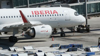 Iberia cancela sus vuelos comerciales a Venezuela por la situación en el país