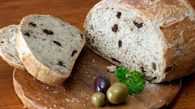 Incluir vegetales deshidratados en el pan mejora sus propiedades nutricionales, según un estudio del CSIC