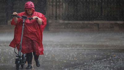 Las intensas lluvias provocan incidencias en Castellón y Valencia, en alerta naranja