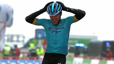 Vuelta 2020 | Ion culmina la labor de los Izagirre; Carapaz, líder | Ver Vuelta 2020 | Ion culmina la labor de los Izagirre; Carapaz, líder | Ver