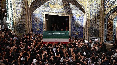 El funeral de Jameneí se internacionaliza con actos en Irak y homenajes en Líbano