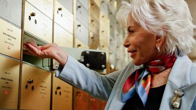 Isabel Allende cierra un círculo con su legado y su memoria en la Caja de las Letras del Instituto Cervantes
