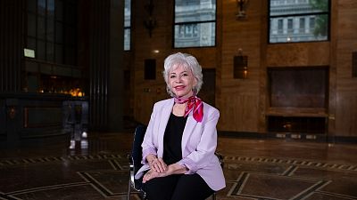 Así es la nueva novela de Isabel Allende que continúa con la saga Del Valle