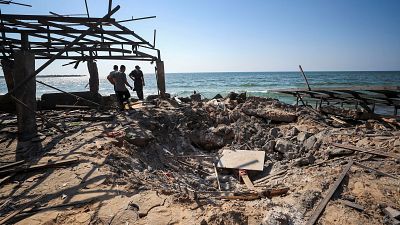 Israel admite que civiles palestinos resultaron heridos en centros de ayuda en Gaza, aunque no señala culpables