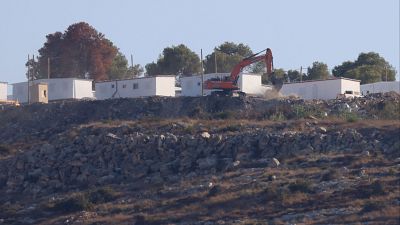 El 'plan E1': el proyecto con el que Israel pretende edificar 1.234 viviendas y dividir en dos Cisjordania ocupada El 'plan E1': el proyecto con el que Israel pretende edificar 1.234 viviendas y dividir en dos Cisjordania ocupada