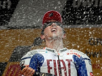 Lorenzo conquista Jerez | Ver