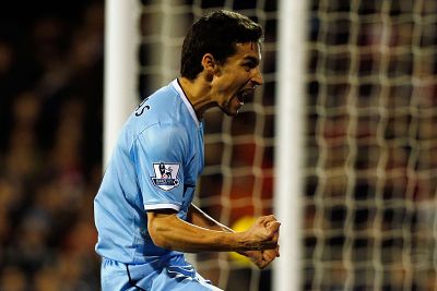 Jesús Navas marca en la victoria del City