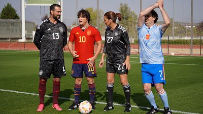 MasterChef Navidad | Jordi Cruz y Pepe Rodríguez, delanteros de La Roja por un día