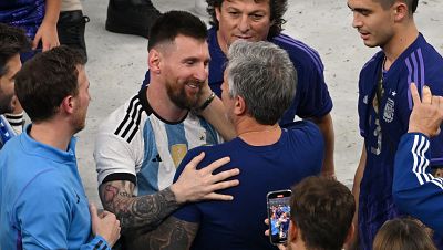 Jorge Messi está hospitalizado y la familia pide "responsabilidad y prudencia"