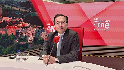 Albares: "Machado ha decidido actuar como una líder ideológica y reunirse con la extrema derecha"