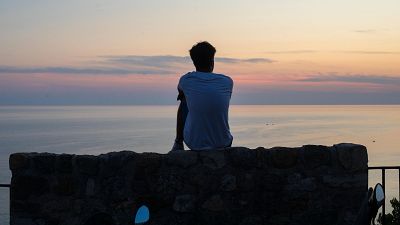 Jóvenes hiperconectados, pero ¿más solos que nunca?