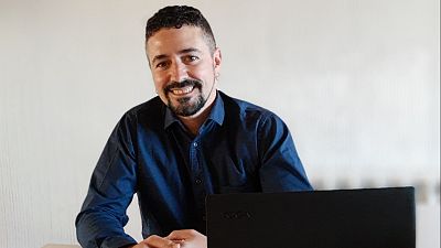 Juan Roch, politólogo: "La polarización puede ser democratizadora"