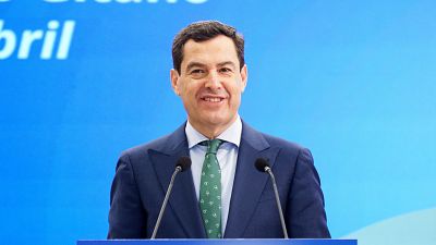 El presidente de la Junta de Andalucía y candidato del PP a la reelección, Juanma Moreno, en un acto reciente.