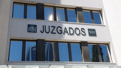 El juez Peinado renuncia al informe sobre el rescate de Air Europa y archiva la causa contra Güemes y Goyache