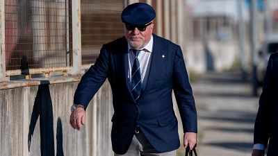 El excomisario García Castaño exculpó al secretario de Estado en la Kitchen y luego se desdijo